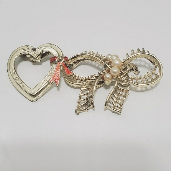 Impressive Solid Silver Heart Bow & Swag Marcasite set Brooch 🌴 - Picture 1 of 5